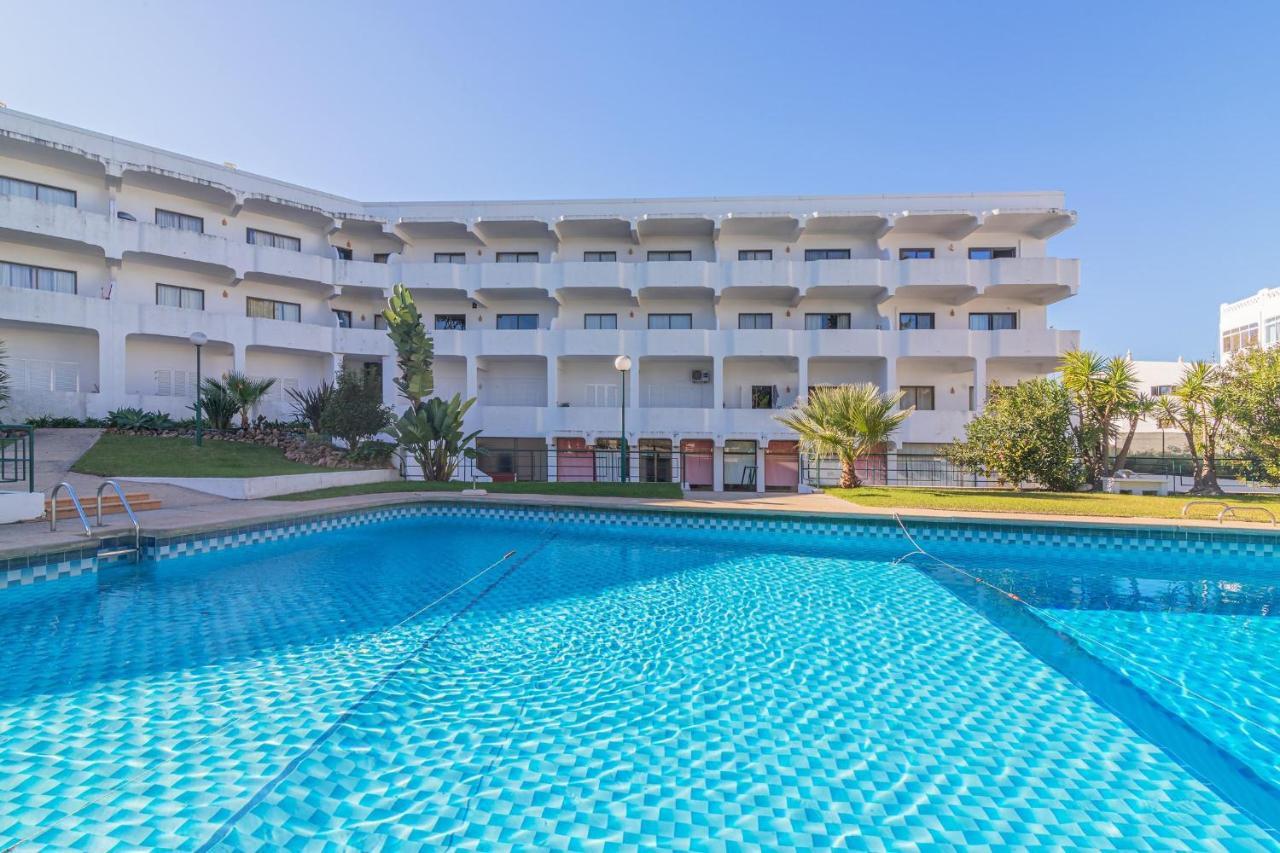 Vilamoura Cosy 2 With Pool By Homing Exterior photo